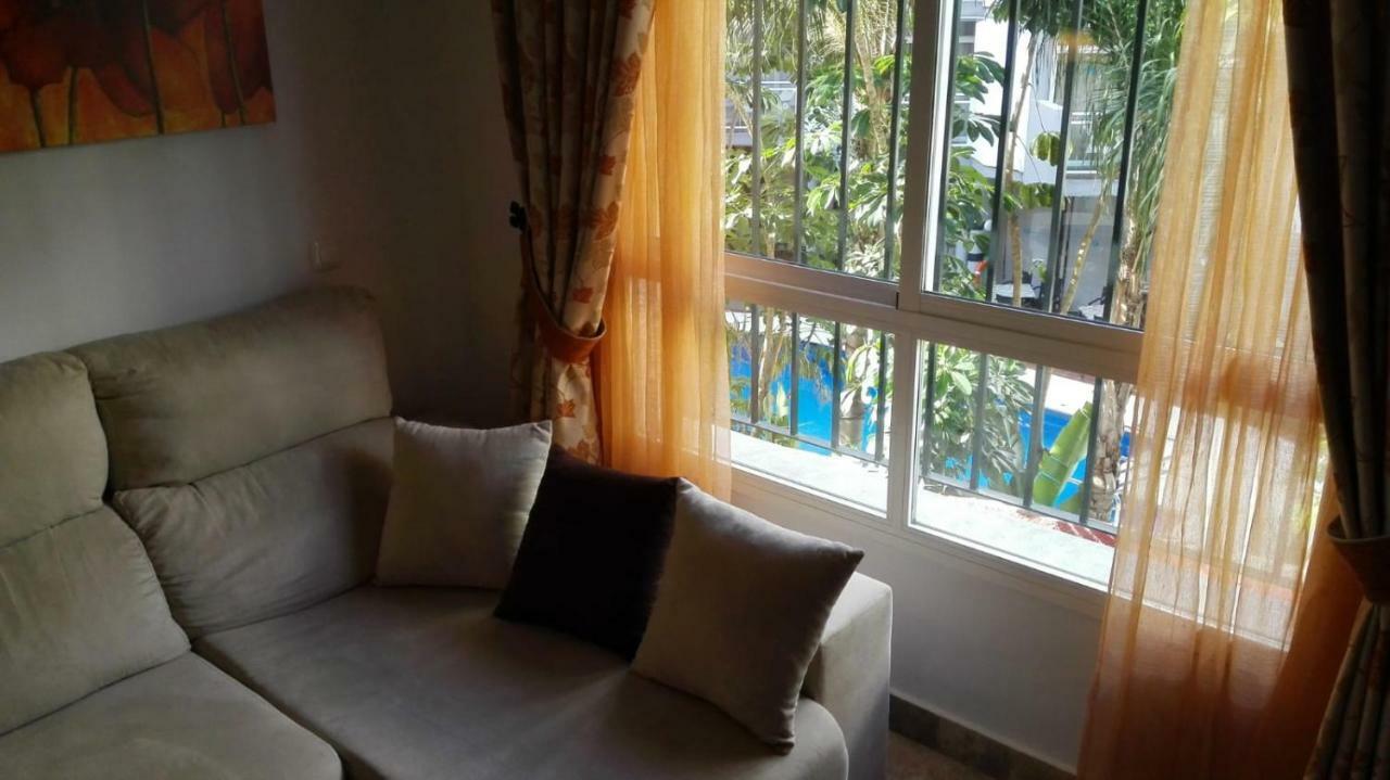 Apartamento En La Carihuela Torremolinos Ngoại thất bức ảnh