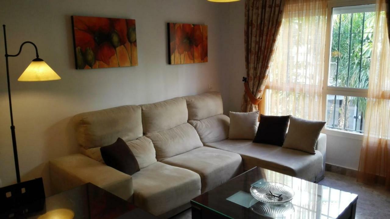 Apartamento En La Carihuela Torremolinos Ngoại thất bức ảnh